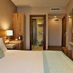 Kule Hotel 3*