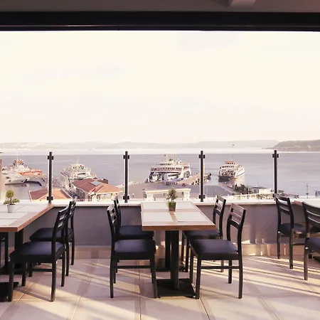 Kule Hotel 3*